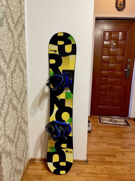 Placa snowboard burton 147 cm cu legaturi  burton