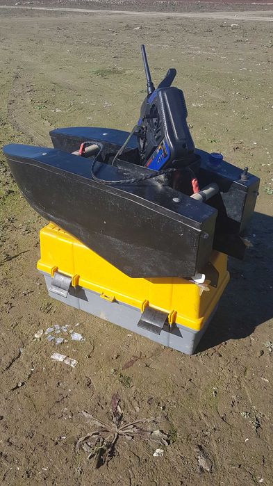 Лодка за захранка