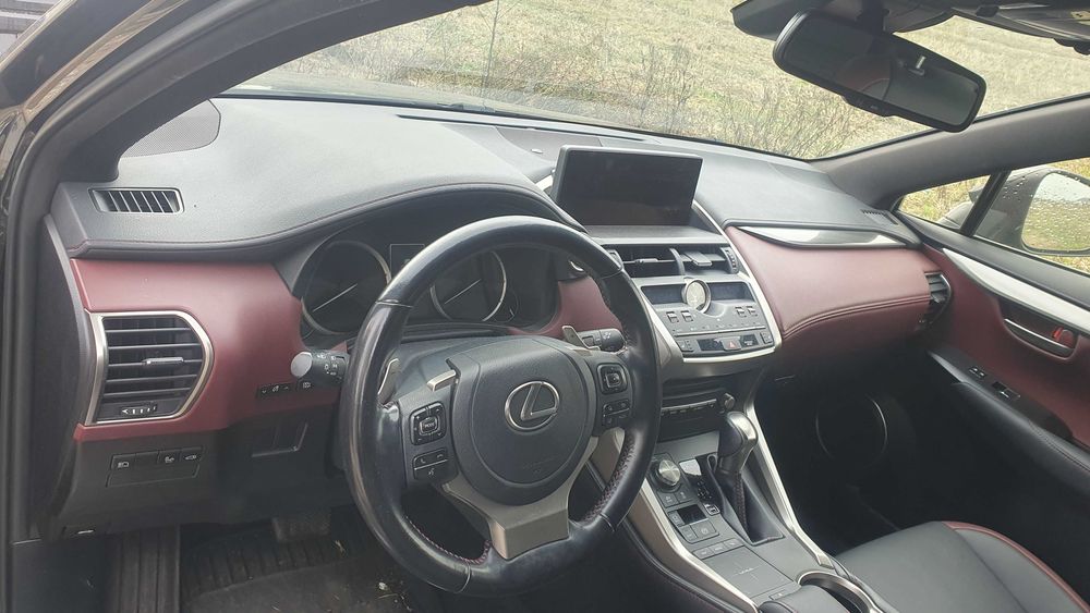 LEXUS NX 300 Hibrid