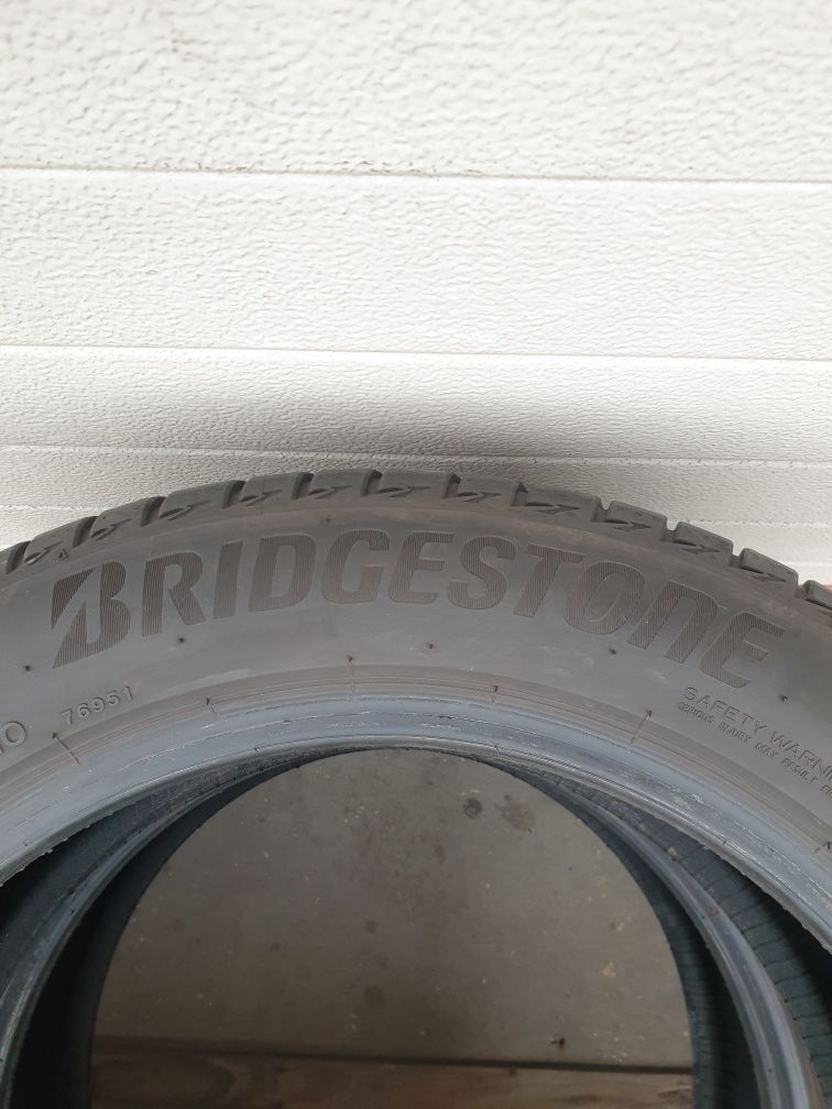 Летни гуми 2 броя BRIDGESTONE Turanza T005 205 55 R17 дот 1519