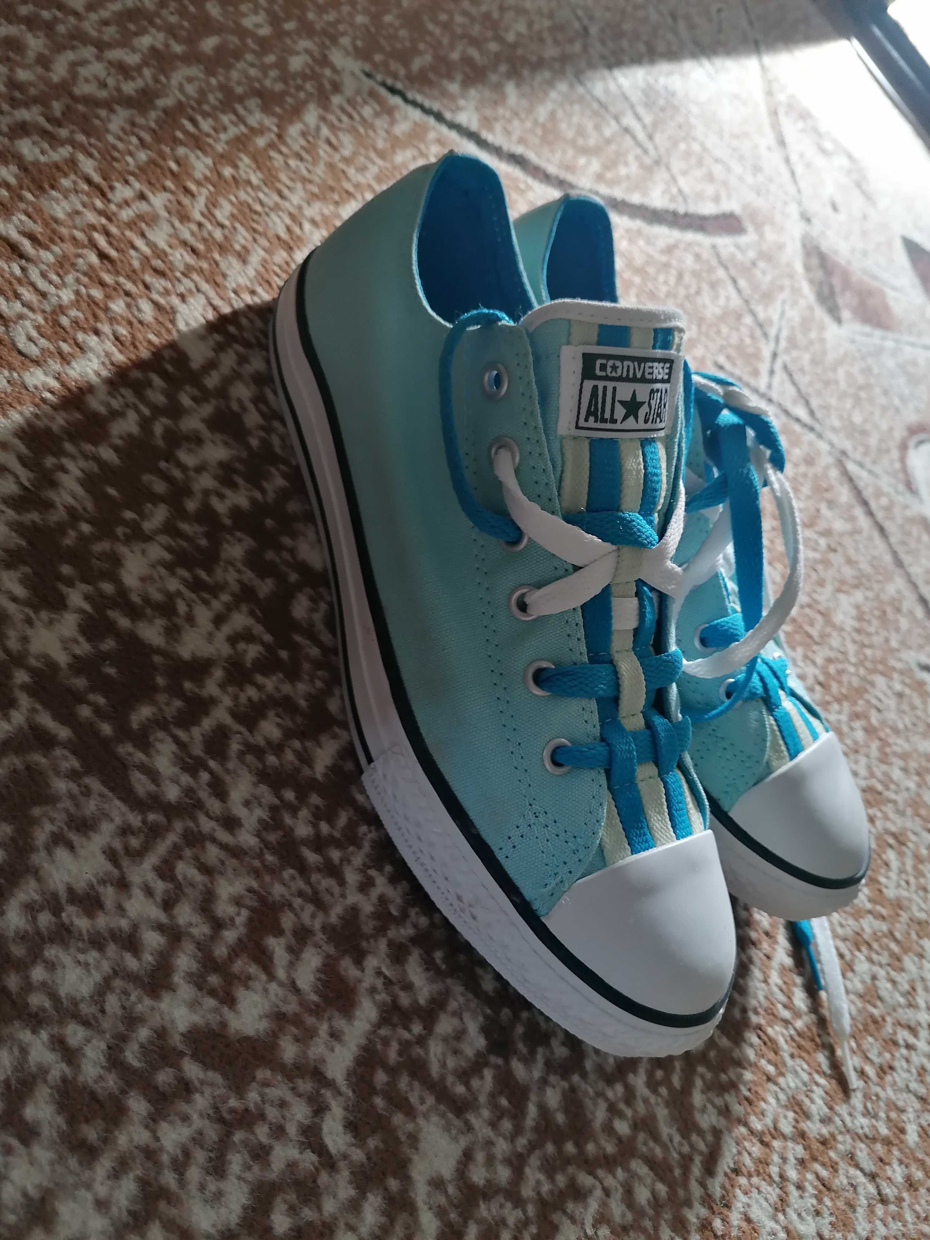 Дамски кецове Converse