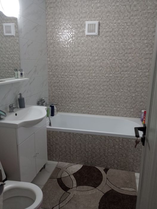 Vand/ Schimb apartament 4 camere