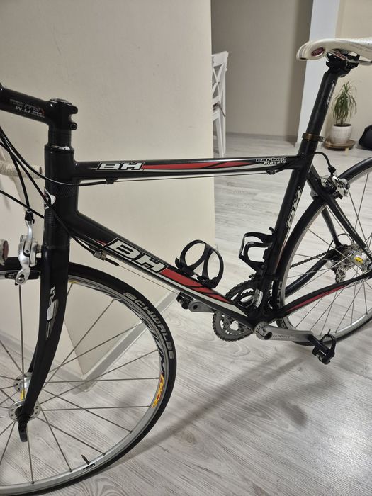 Bicicleta cursiera full carbon BH,full Ultegra,Mavic Aksium Race