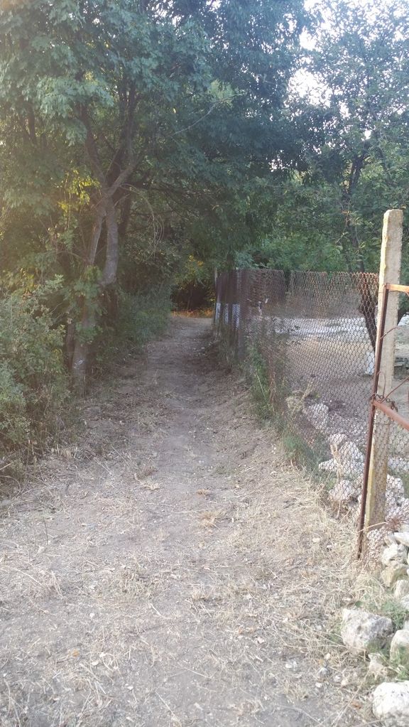 Продава се Парцел в с. Банкя, Област Перник - 1200 кв.м за 75 €/кв.м - Снимка #9