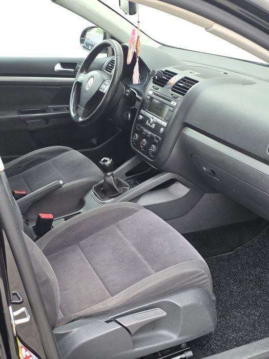Volkswagen Jetta 1.9tdi Highline 2007 proprietar