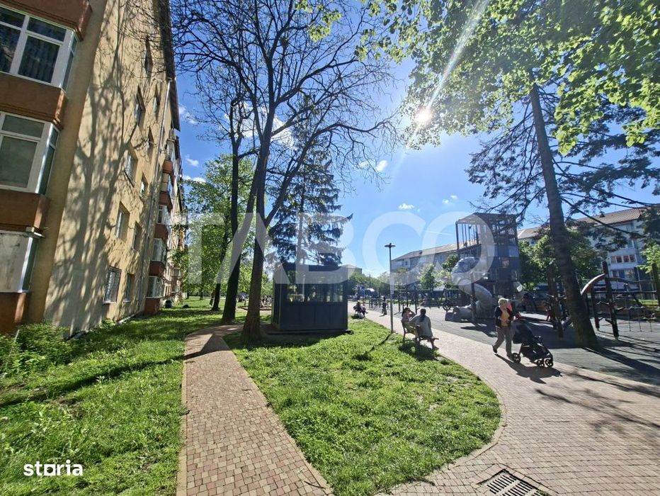 Apartament de vanzare 3 camere Terezian 70 mpu plus balcon Comision 0%