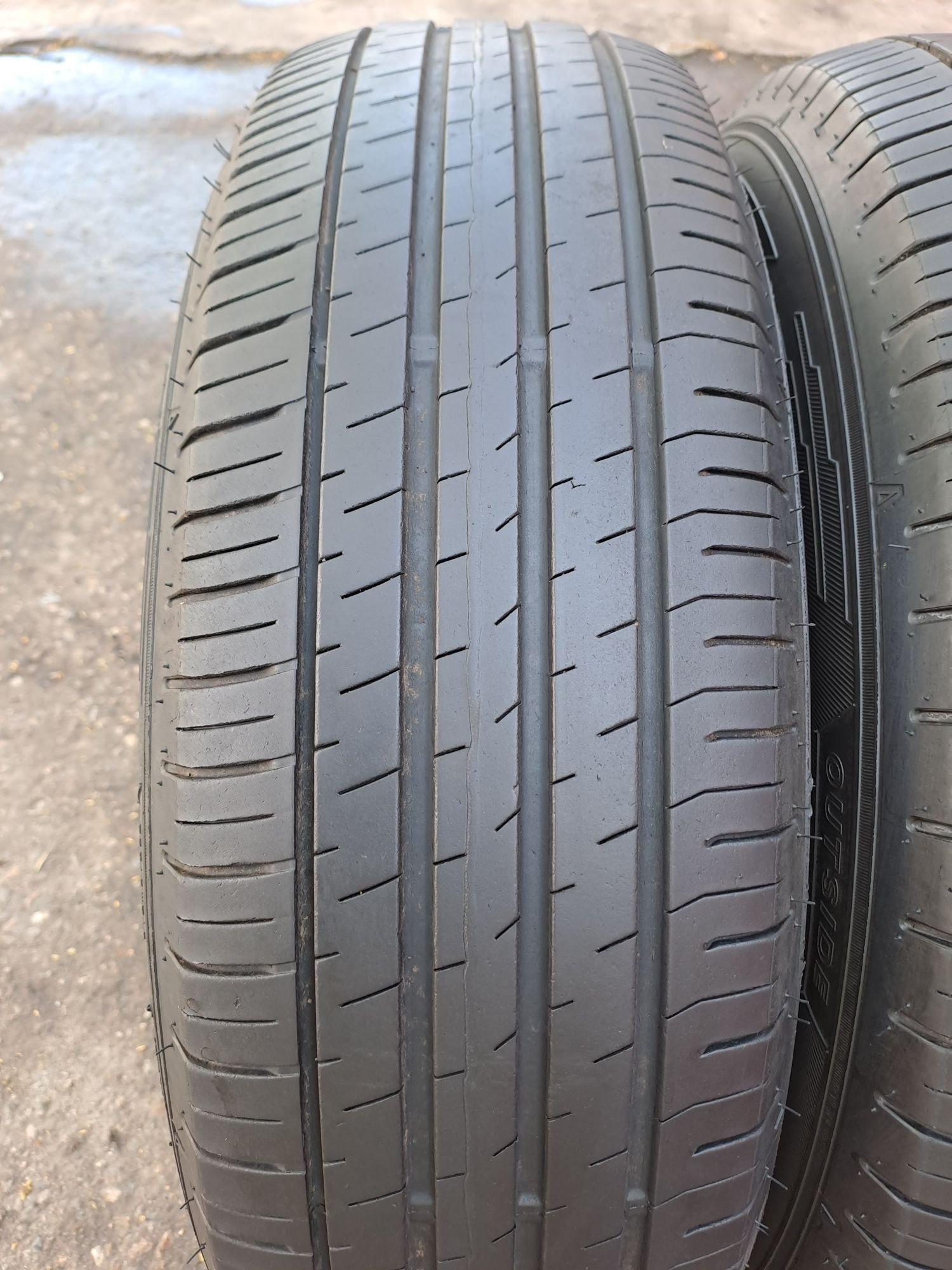 4бр. 205/70/16 Falken: Летни гуми за джип/ SUV
