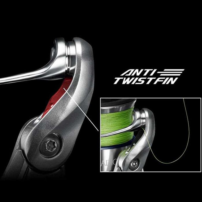 SHIMANO Stradic C 3000 XG FM - 2023 - НОВА В КУТИЯ - Неразопакована