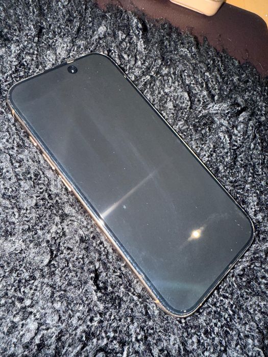 Iphone 16 PRO rose titanium