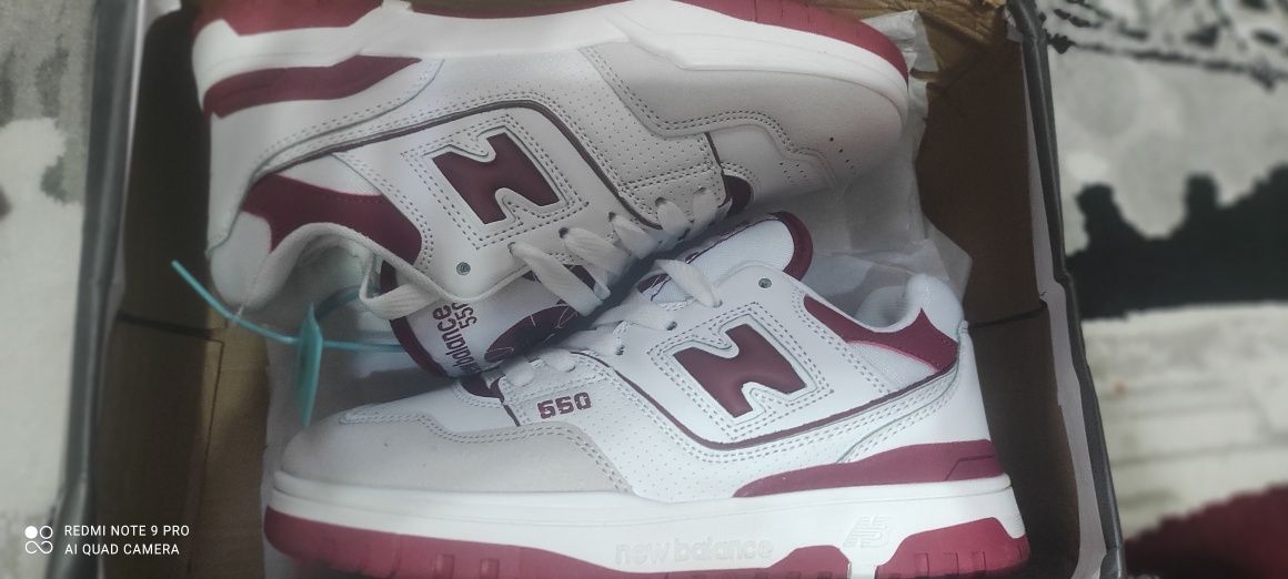 Новые кроссовки new balance 550