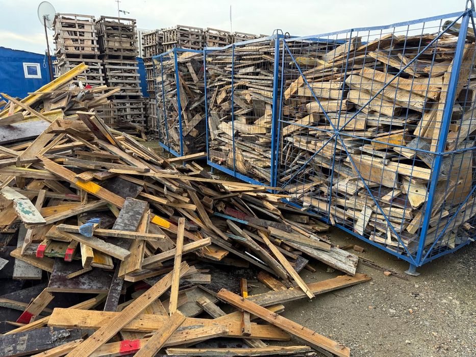 Lemne de foc rezultate din constructii