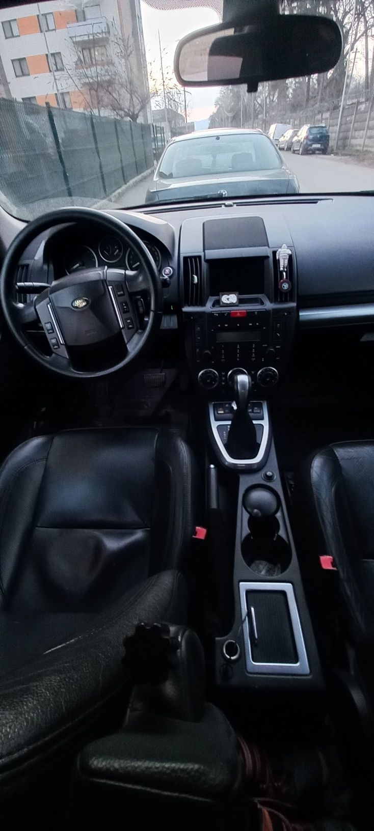 Vand sau schimb freelander 2