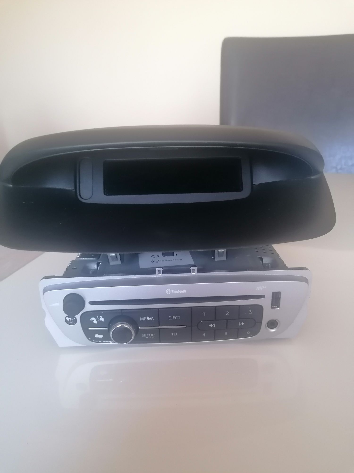 Radio mp3 cu Bluetooth renault megane 3