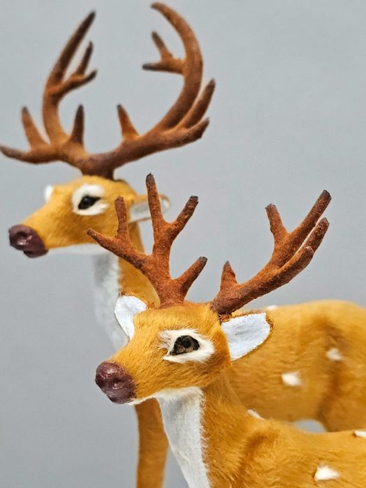 Реалистично еленче семейство елени