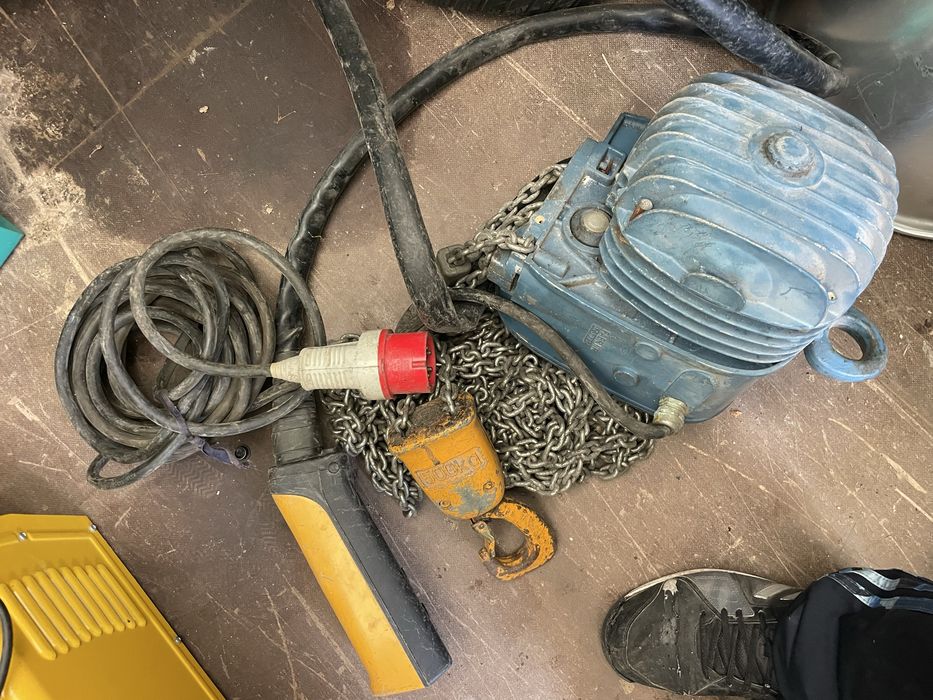 Електрически кран лебетка марка DEMAG 500kg