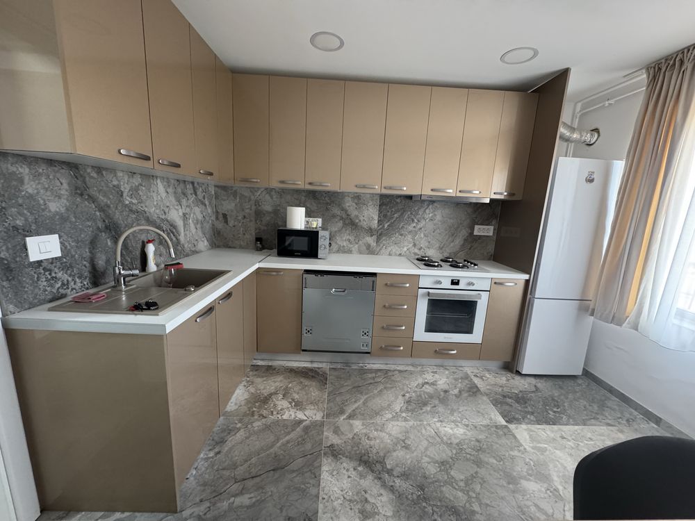 Apartament cu 3 camere Campia Turzii