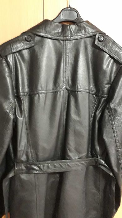 Haina lunga, lux, piele naturala, marimea 50, eleganta, barbati