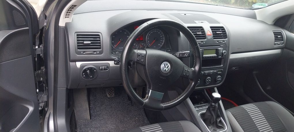 Golf 5  1,6 MPI UNITED