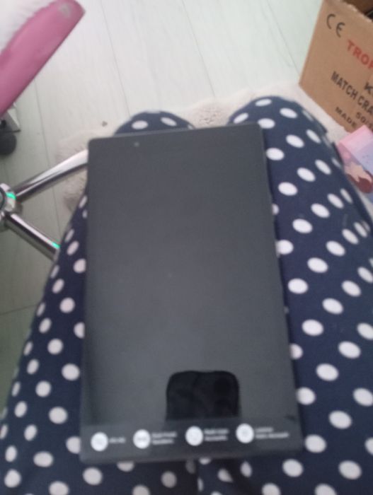 Таблет Lenovotob 4 8