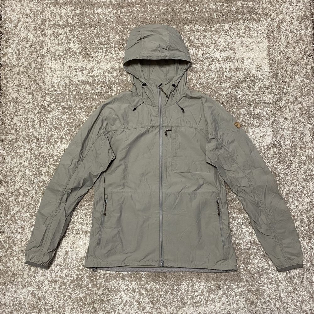FjallRaven High Coast Wind Jacket S arcteryx patagonia