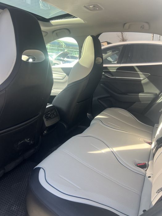 Byd chazor gibrid 2024