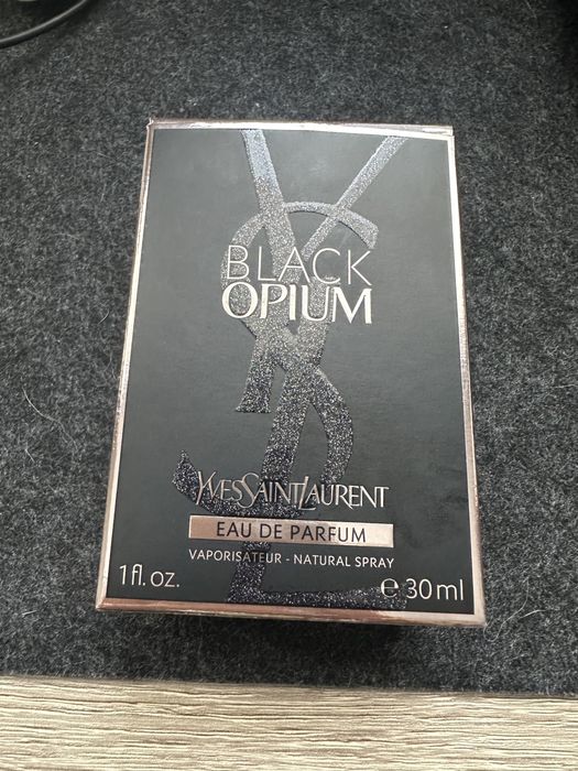 Дамски парфюм Black Opium YSL