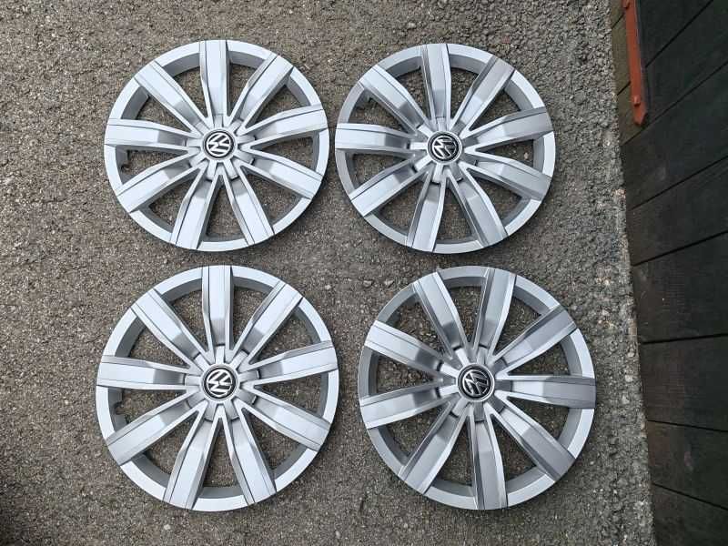 Vand set capace originale AUDI pe 16, VW 16, VW 17.