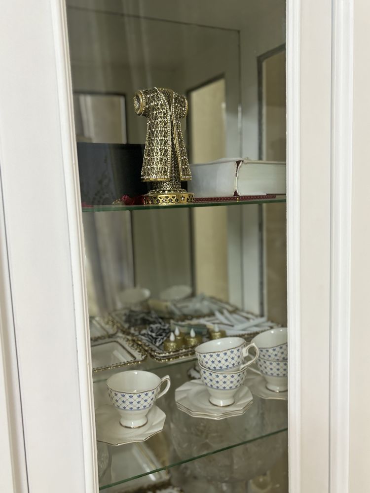 Сервант сервант