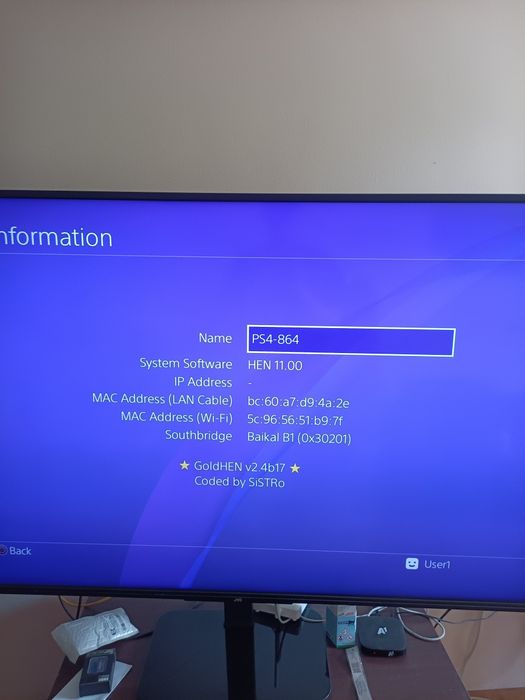 PlayStation 4 500GB с контролер (софтуер 11.00)