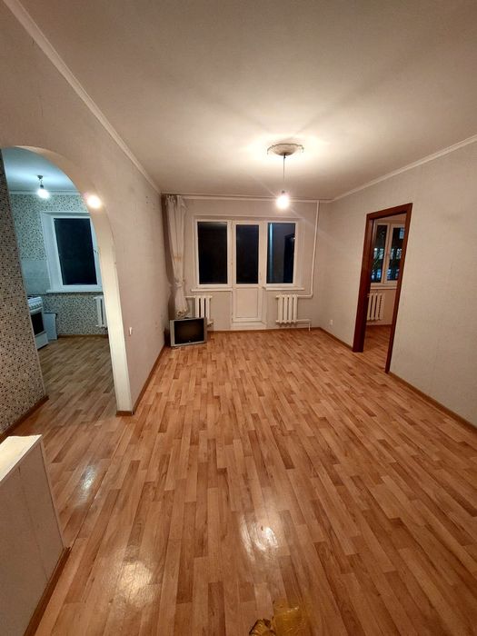Продам 2-ух комнатную квартиру