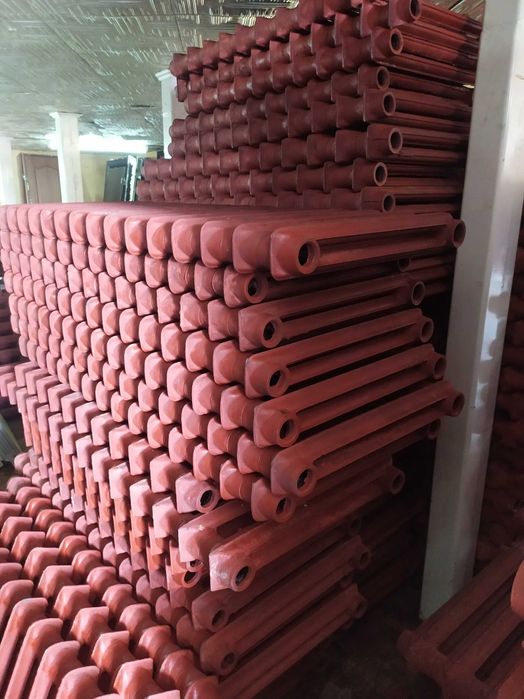 ЧУГУННЫЕ батареи (радиаторы) / ЧУГУННАЯ батарея (радиатор), НЕ дорого!