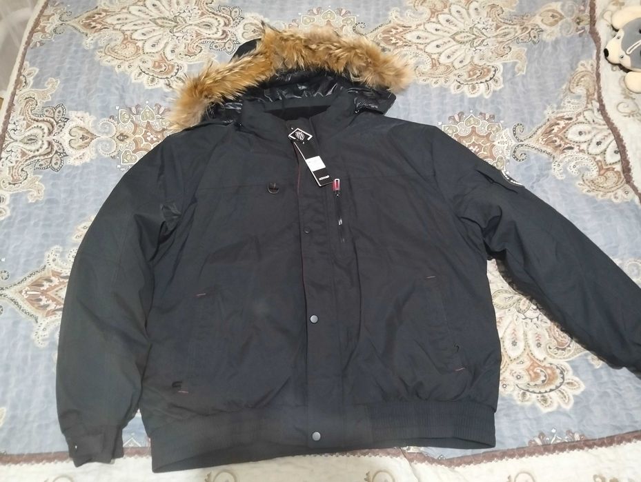 Продам куртку зимнюю 68 размер