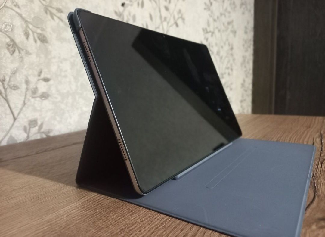 Samsung Galaxy Tab A7 lite,в подарок за покупку чехол
