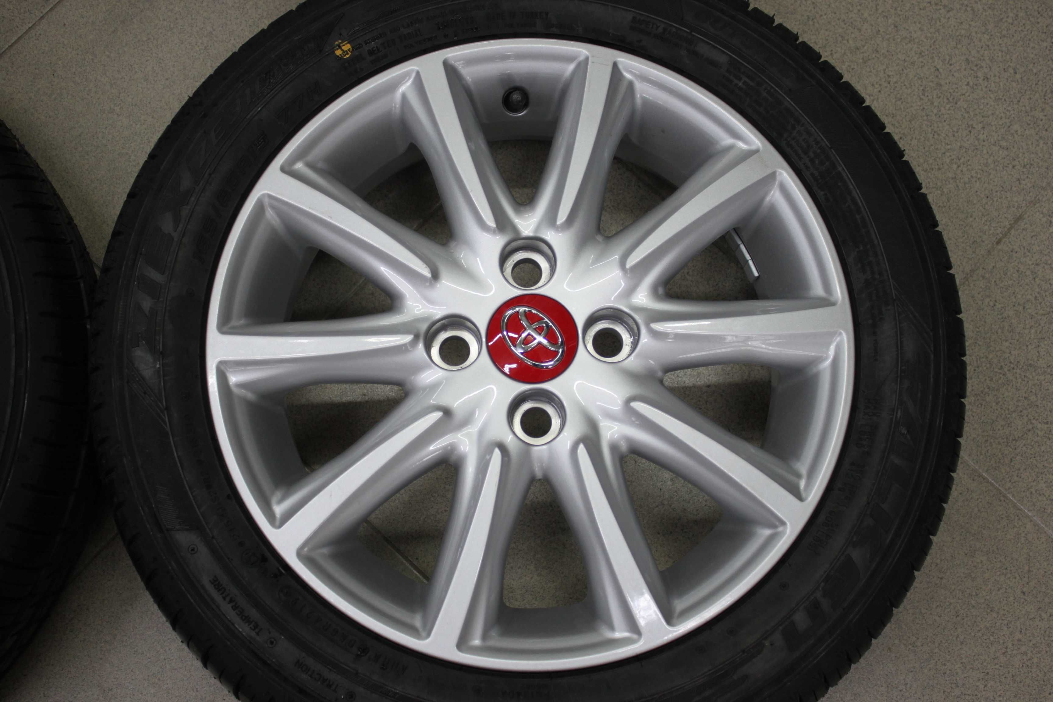 Джанти и гуми 15" Toyota Aygo