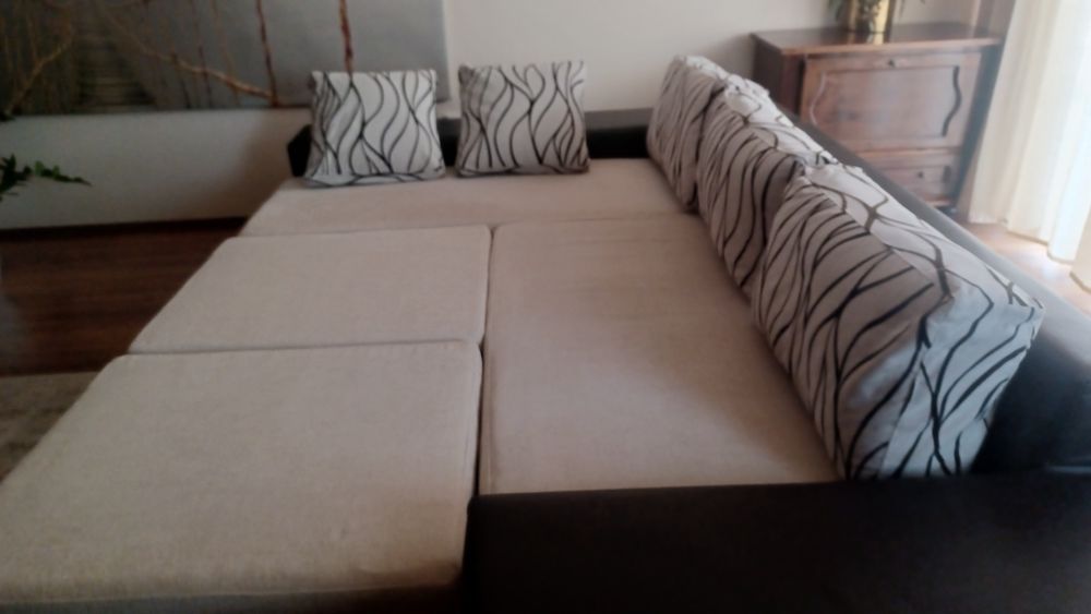 Vand coltar living stanga