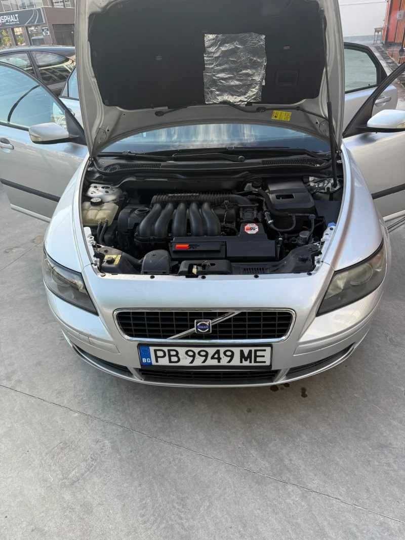 Продавам Volvo S40
