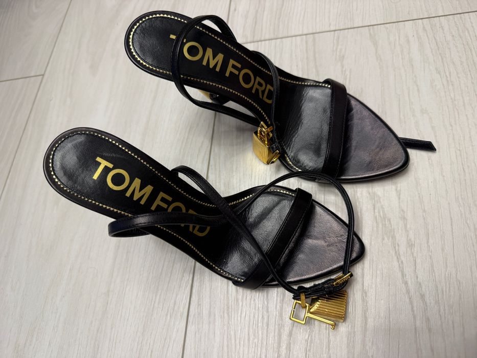 Sandale tom Ford numărul 35