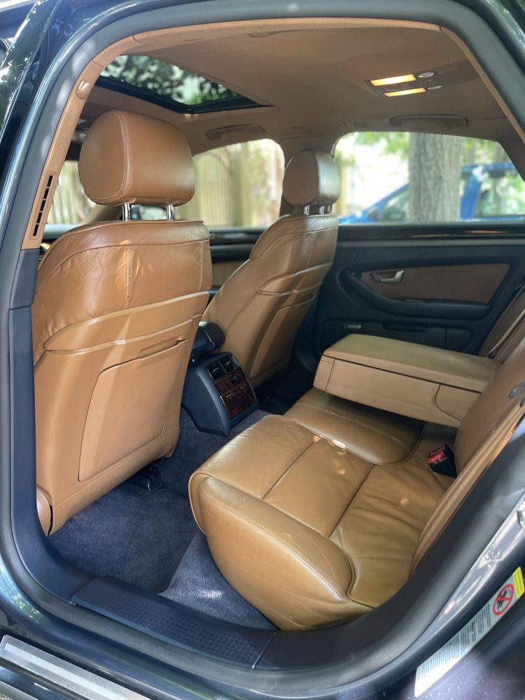 Audi A8 Quattro 2007 3.0 TDI V6 220.000KM Cumparata din reprez Ro