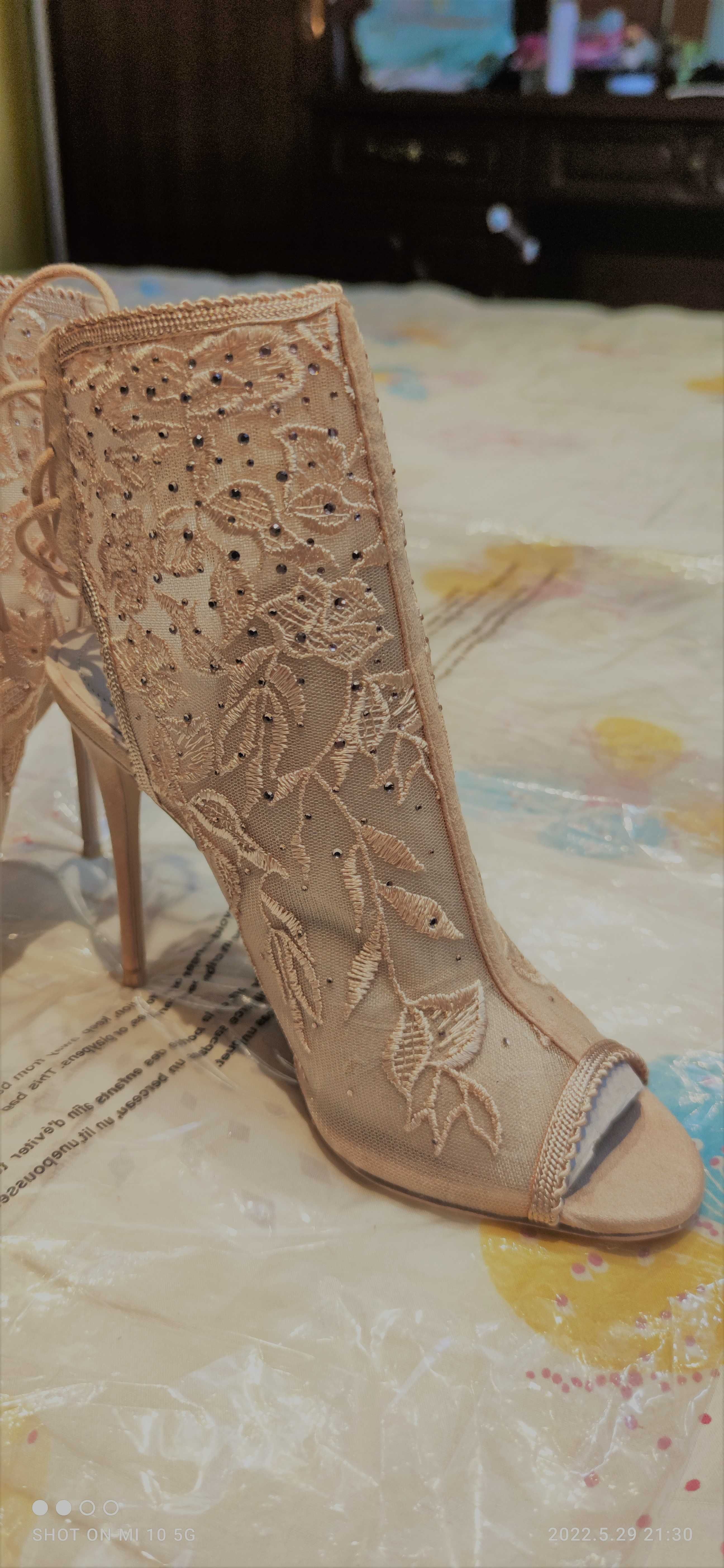 Женская обувь ALDO
