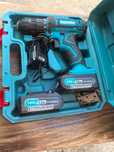 Винтовер Makita 18 V