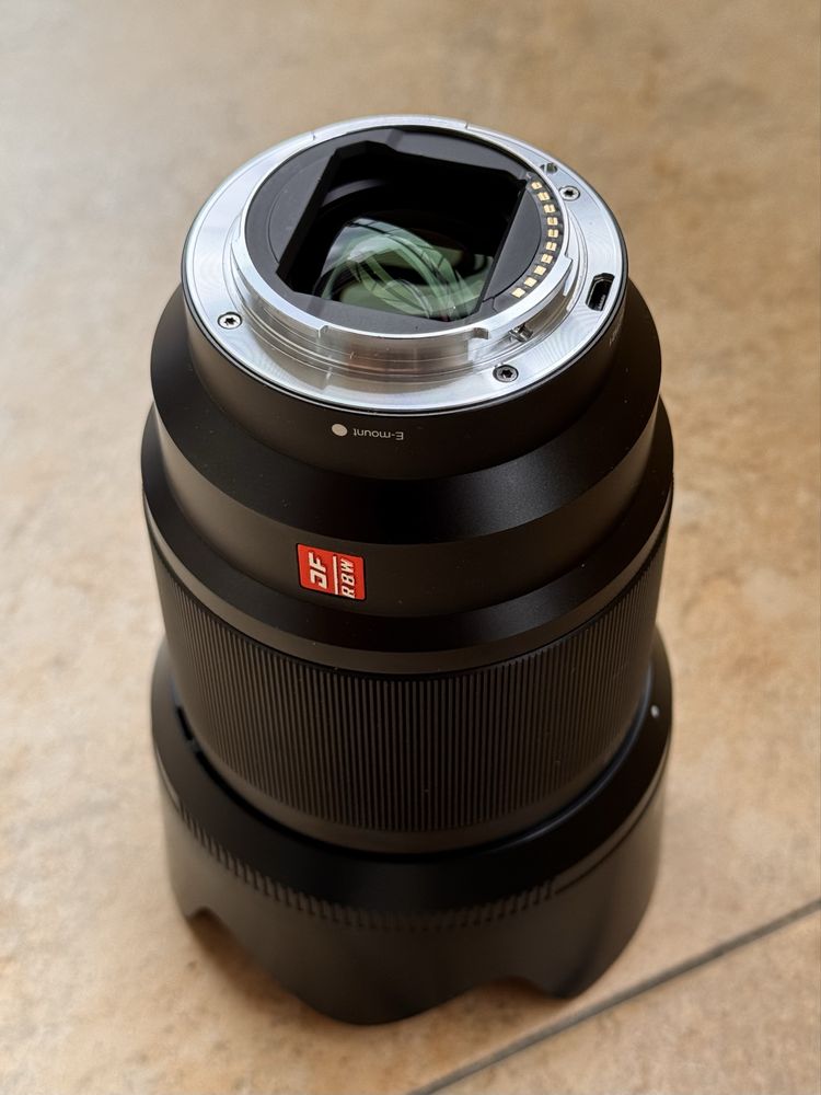 Обектив Viltrox 85mm 1.8 FE II КАТО НОВ БУКВАЛНО