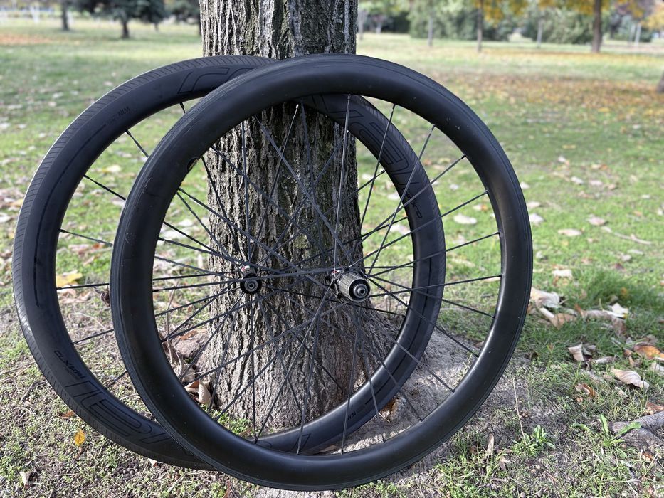 Капли,карбон, клинчър 50мм 1,5 кг, colnago frame, монтаж Dura ace 11 s