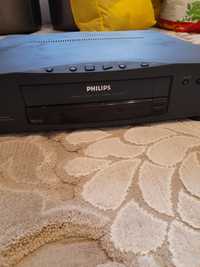 Vând video recorder Philips