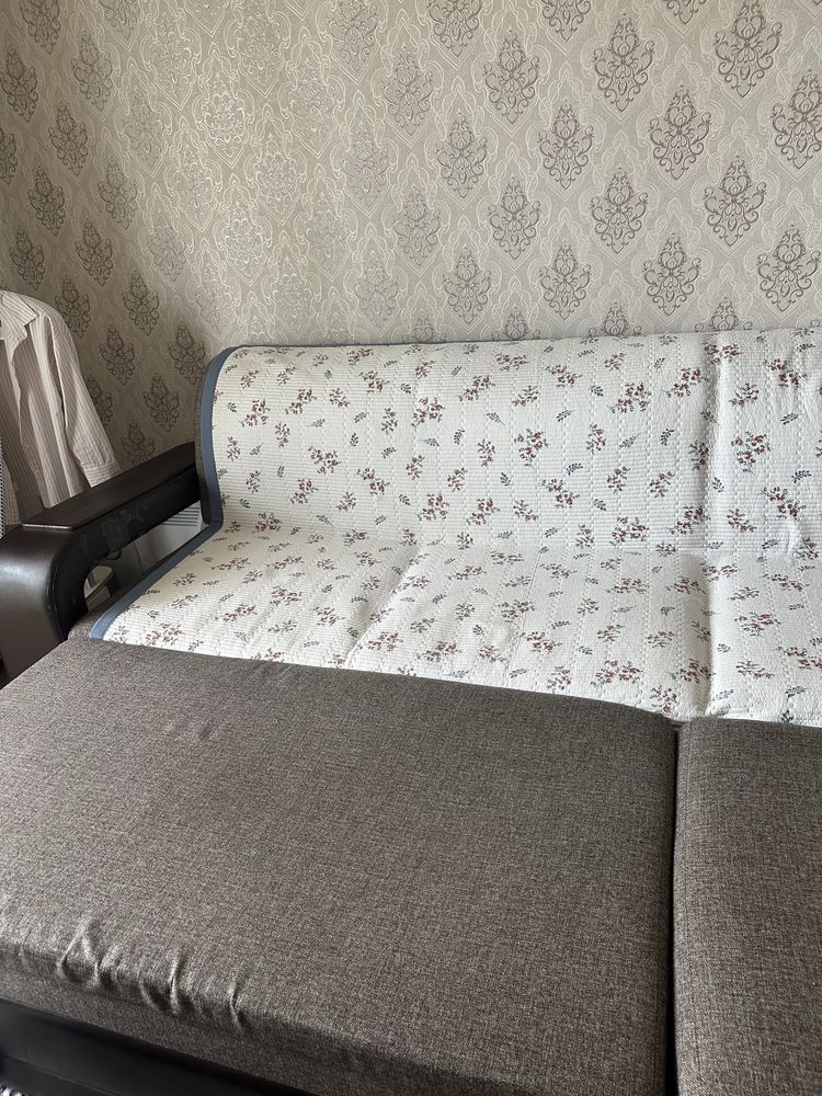 Продаю диван