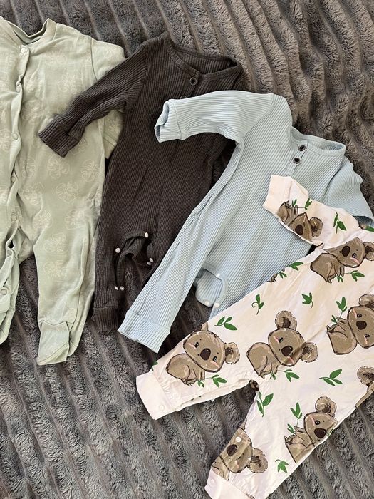 Продам детские вещи