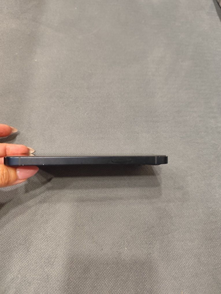 iPhone 12 battery health 80%