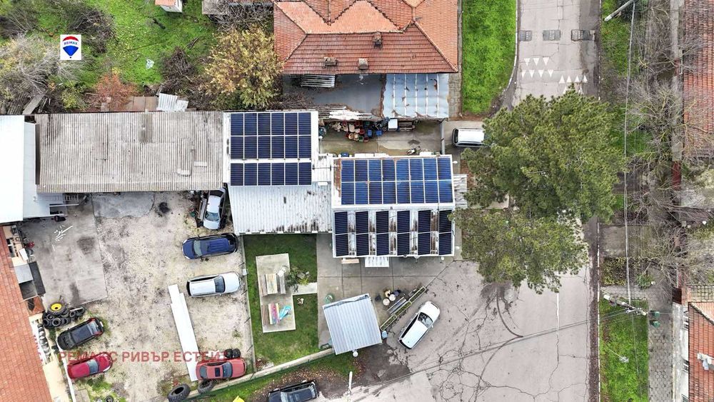 Търговски обект за продажба в с. Сандрово