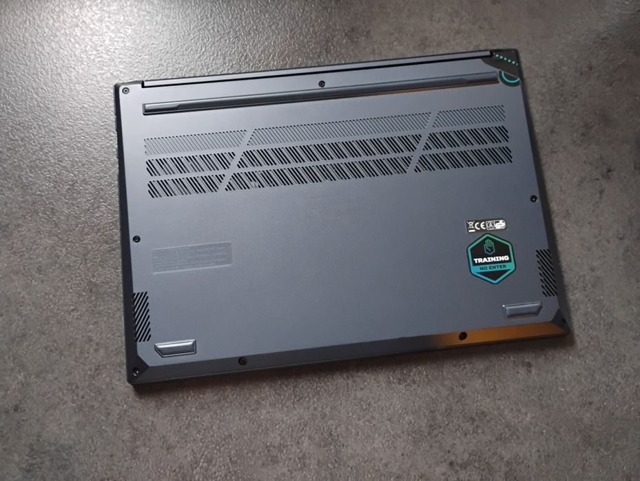 Laptop Asus - OLED - Ryzen 5 - 5000serie - RTX - 3050