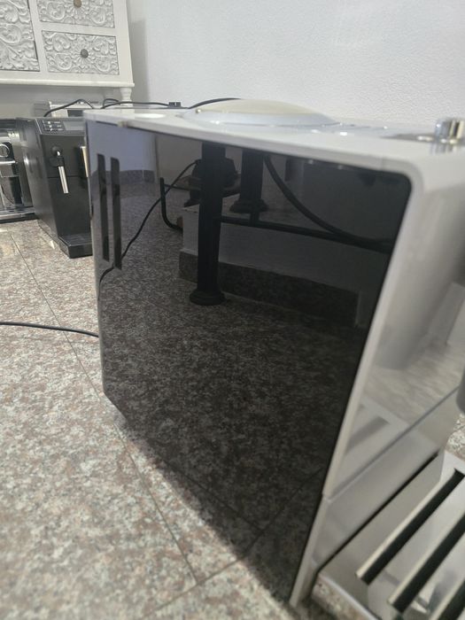 Кафемашина Jura ena 9