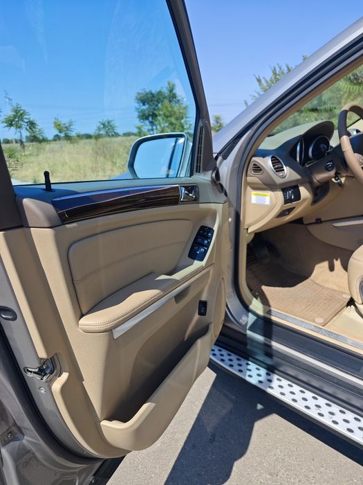 Mercedes  ML 550